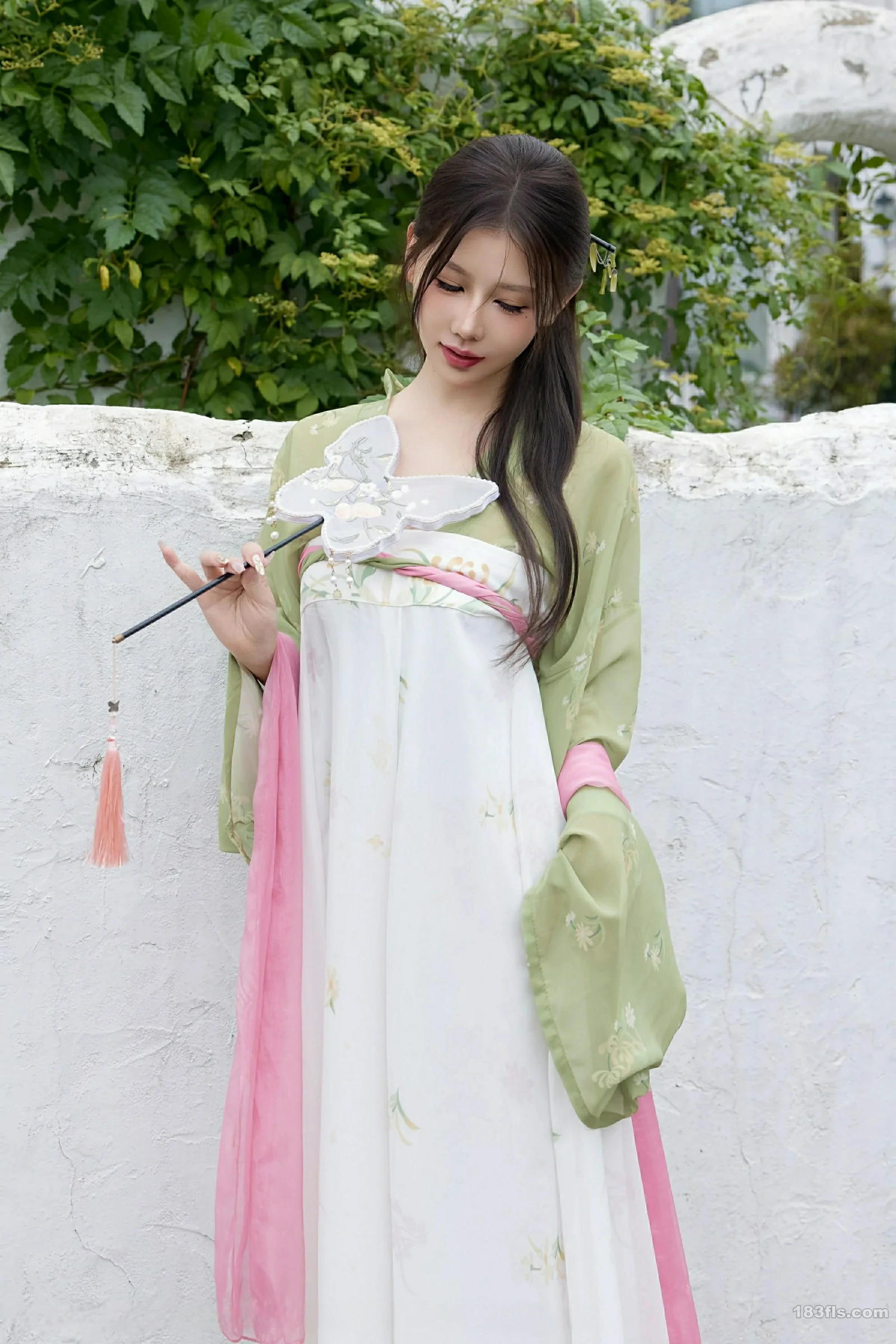 [XIUREN秀人网] 2025.09.30 No.10834 尹甜甜sunny 第4张