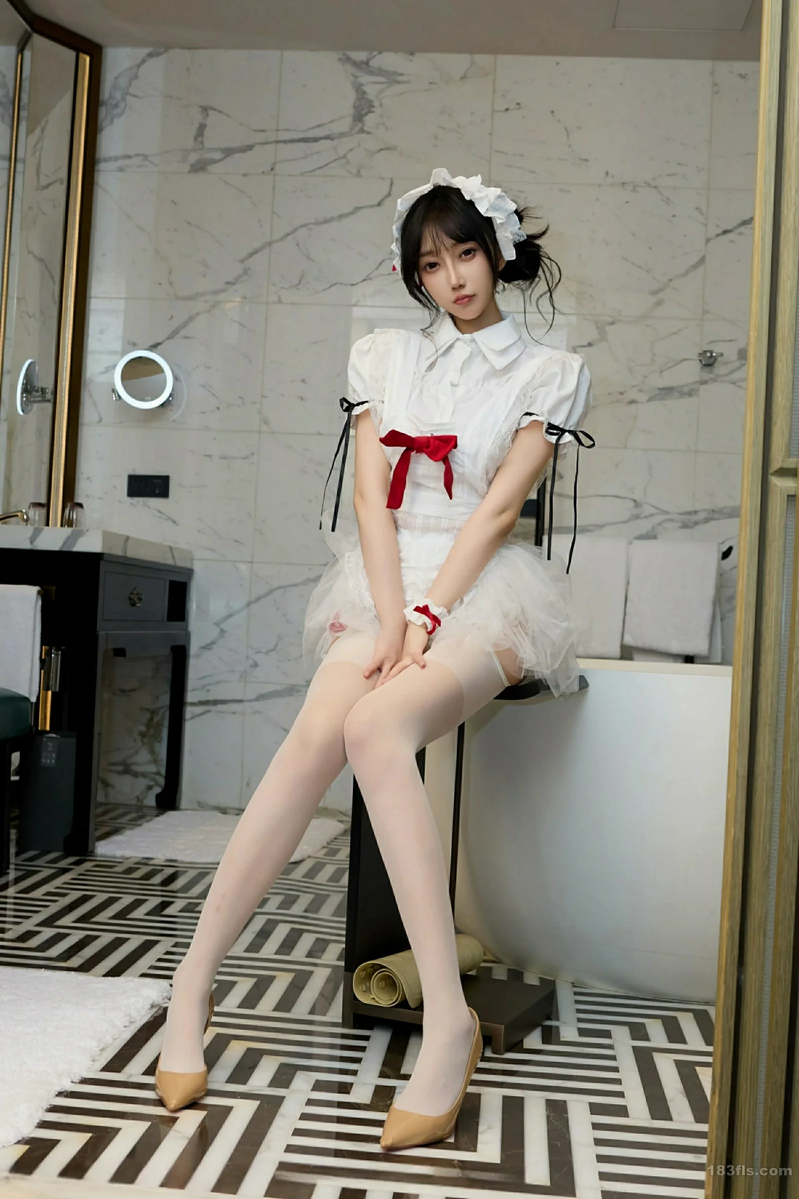 [XIUREN秀人网] 2025.09.29 No.10827 玥儿玥er 第4张