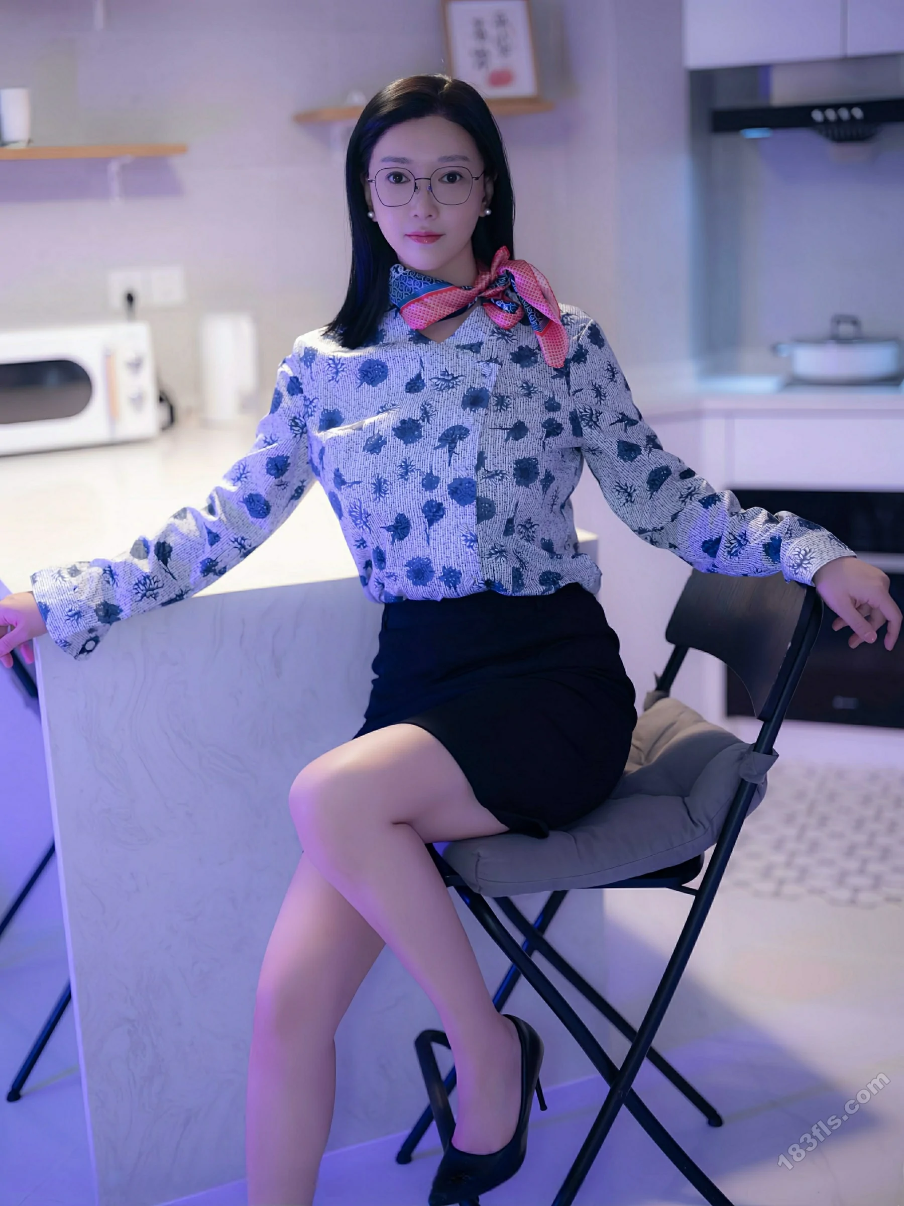 [XIUREN秀人网] 2025.10.14 No.10866 雅茹老师 第4张