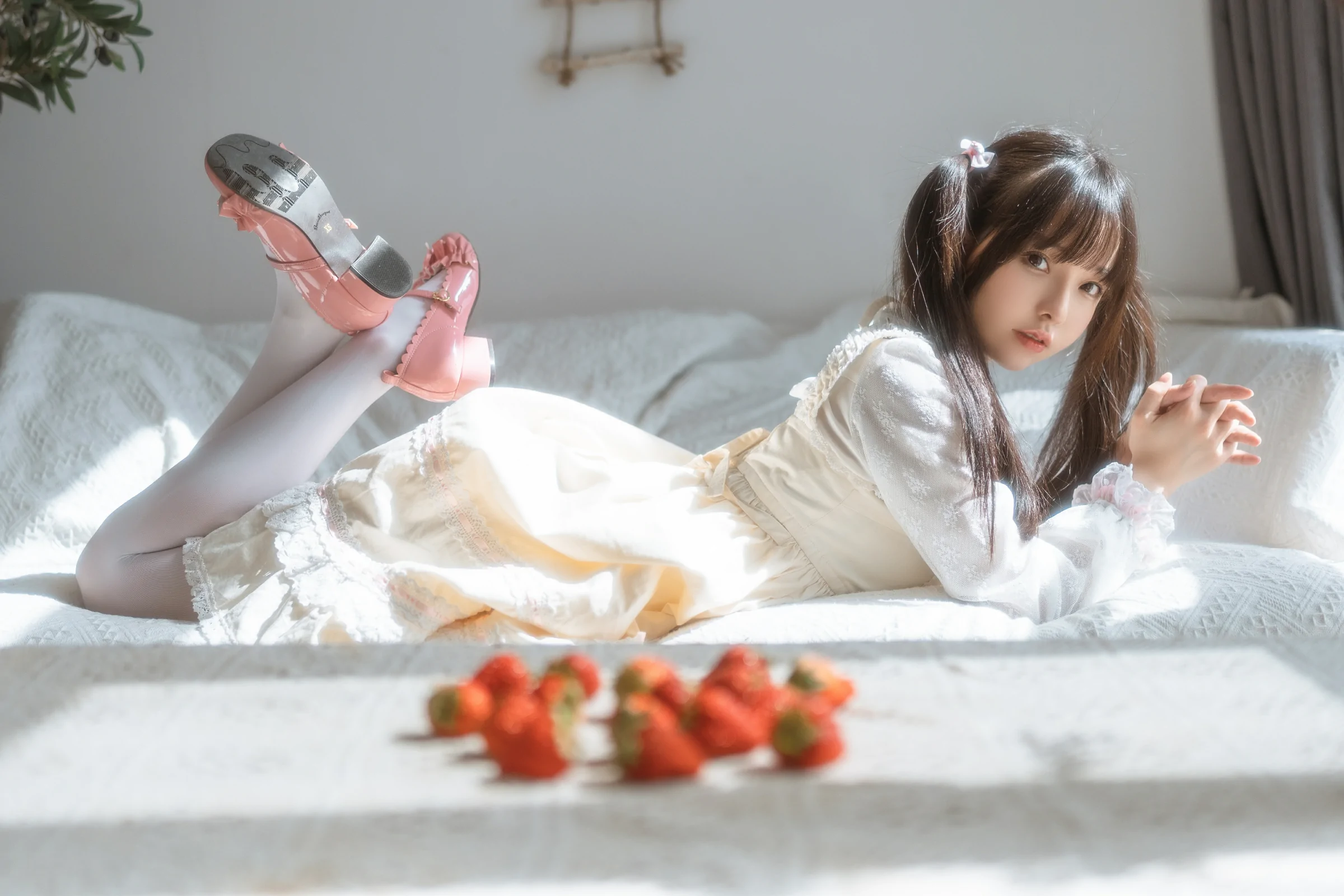 六味帝皇酱 - 小艺LOX洛丽塔 第2张