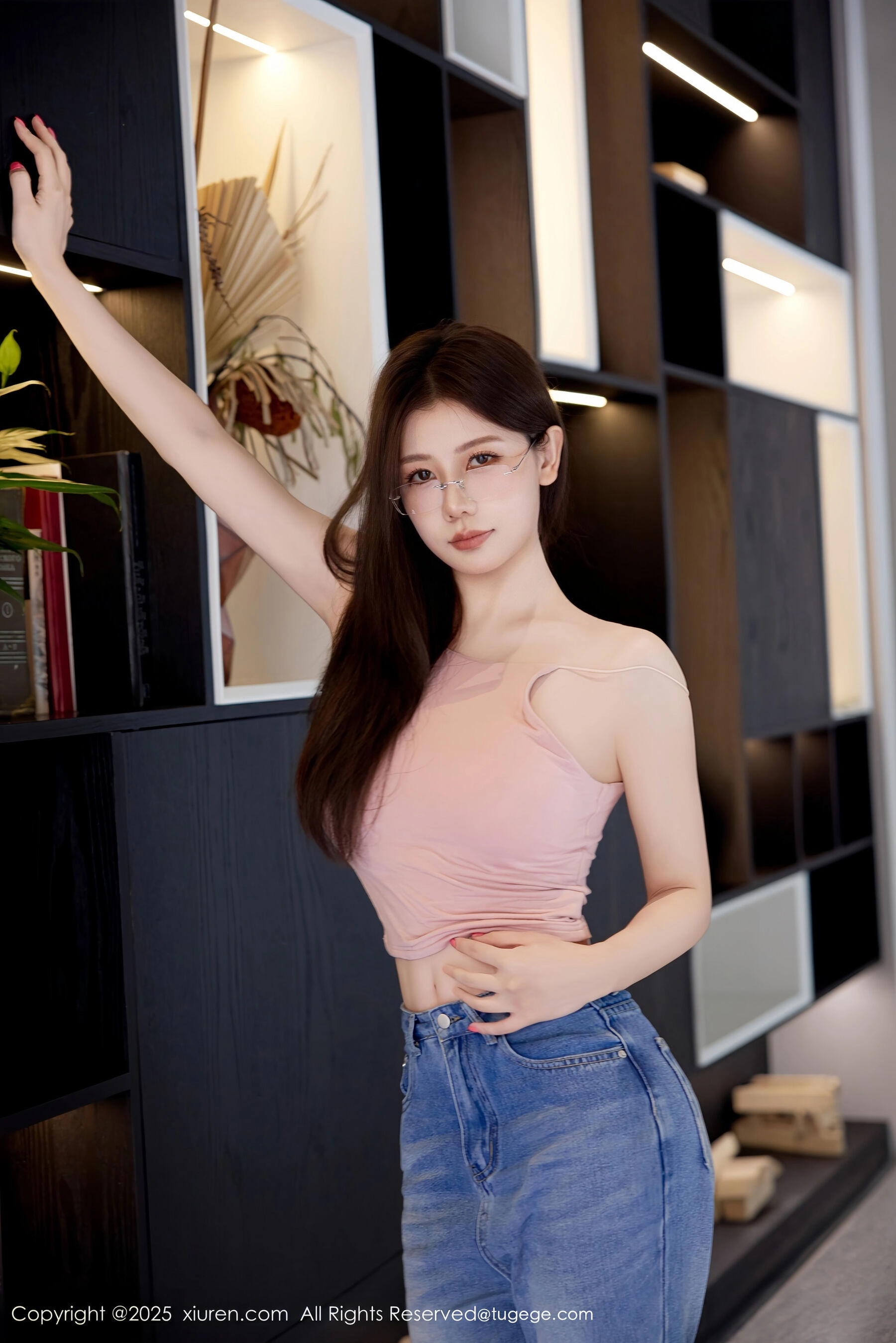  秀人网 尹甜甜sunny Vol.10983 第4张