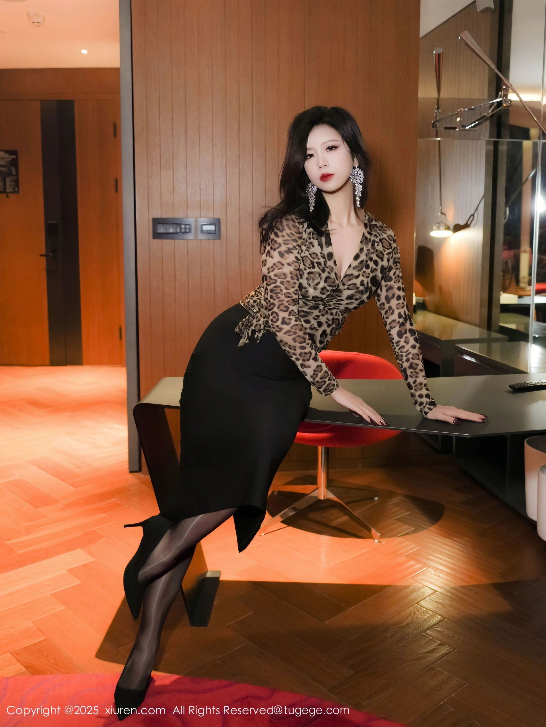 秀人网 玫瑰我爱你 Vol.10901 第3张 秀人网 玫瑰我爱你 Vol.10901 第3张