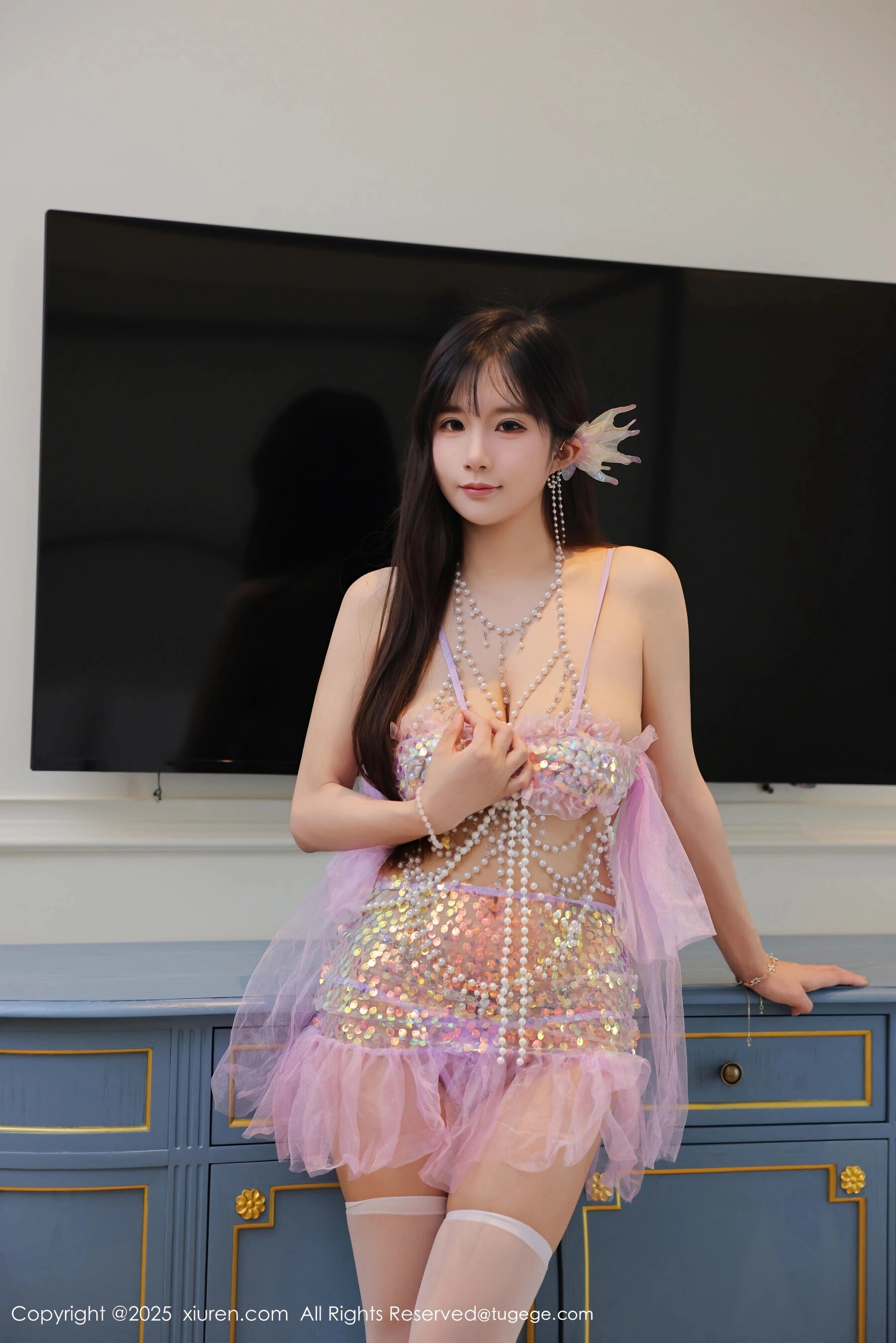  秀人网 小肉肉咪 Vol.11020[70P]