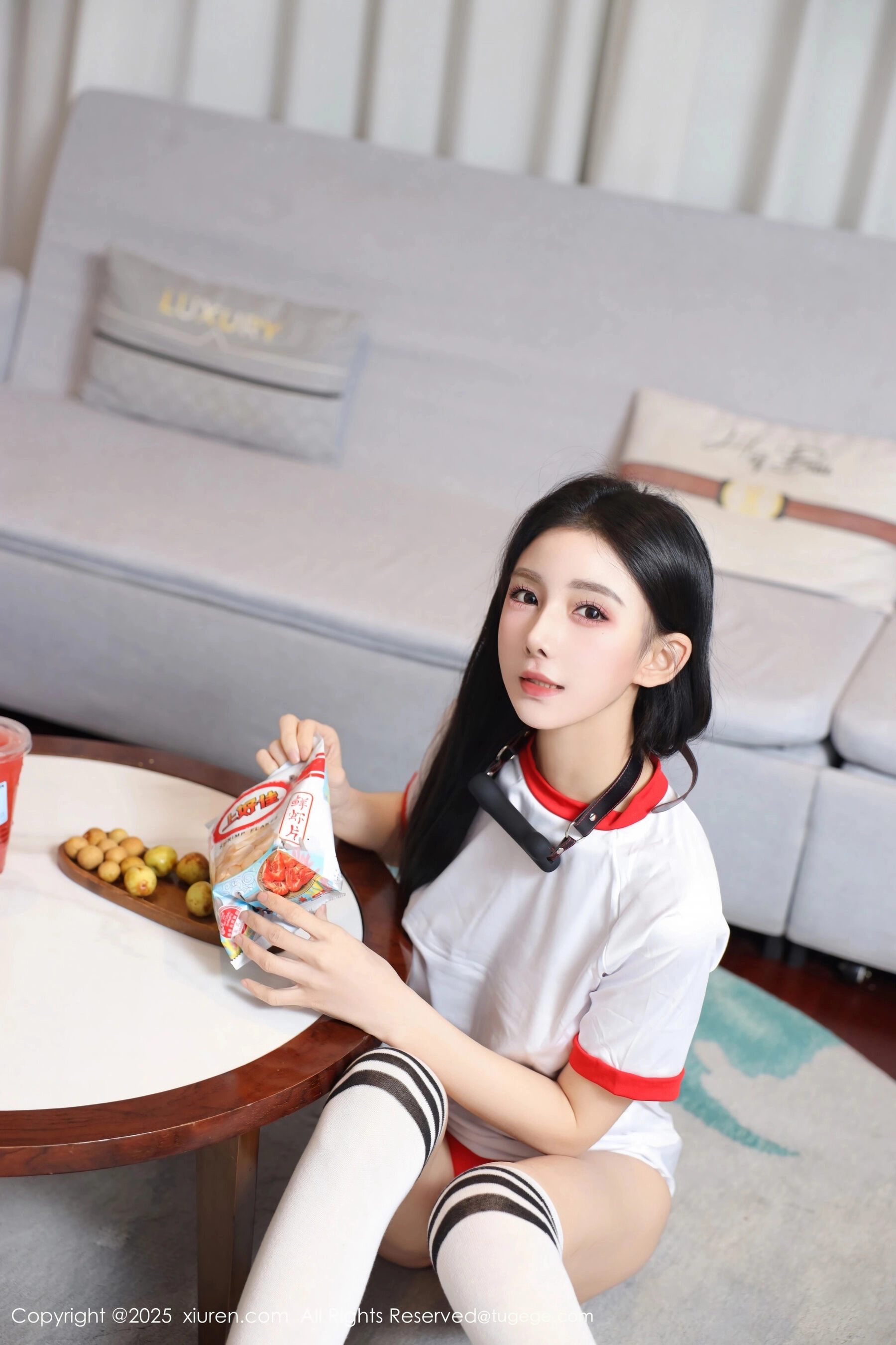  秀人网 许微微呀 Vol.11110 第4张