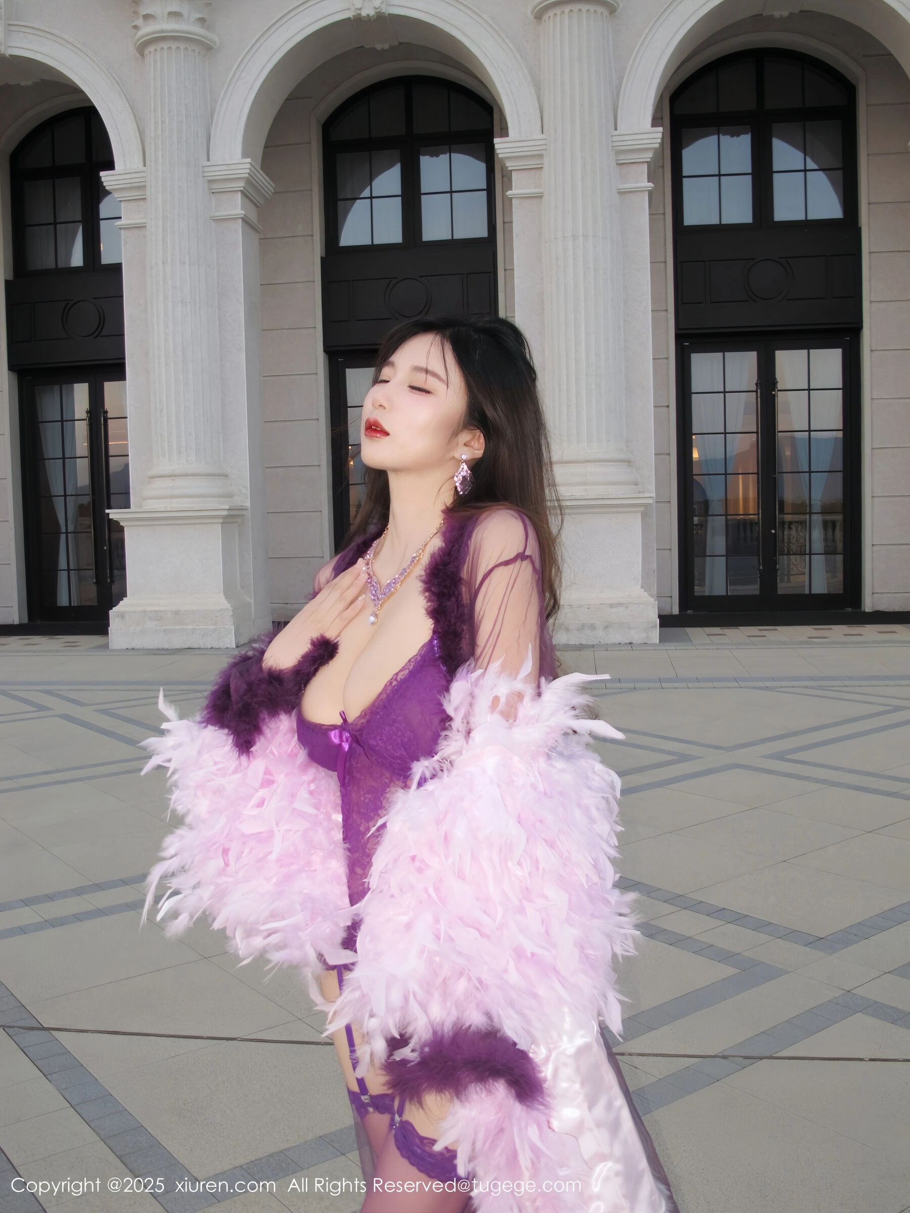  秀人网 小肉肉咪 Vol.11047 第2张