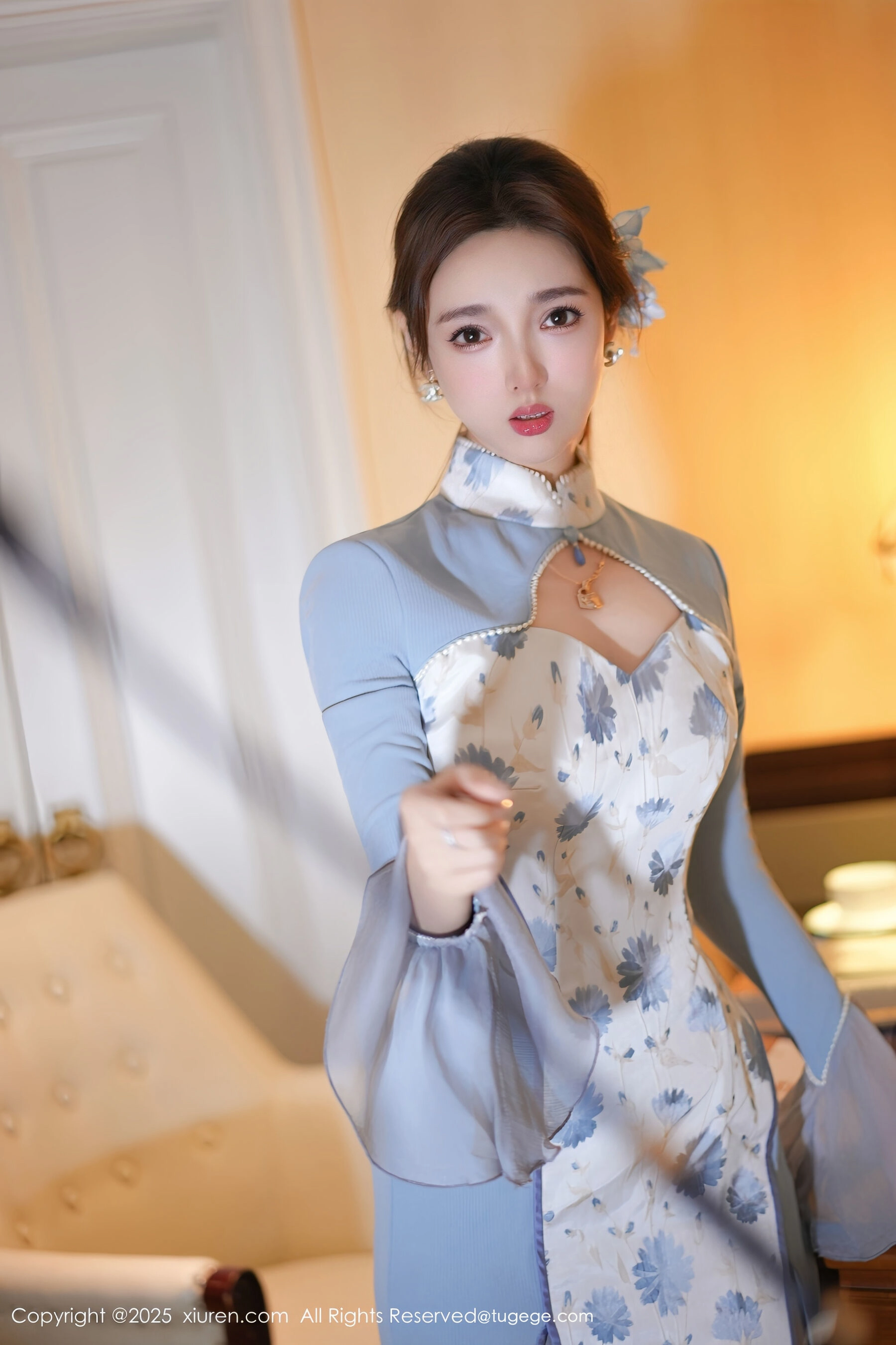  秀人网 Twins 桃桃 Vol.11033 第3张