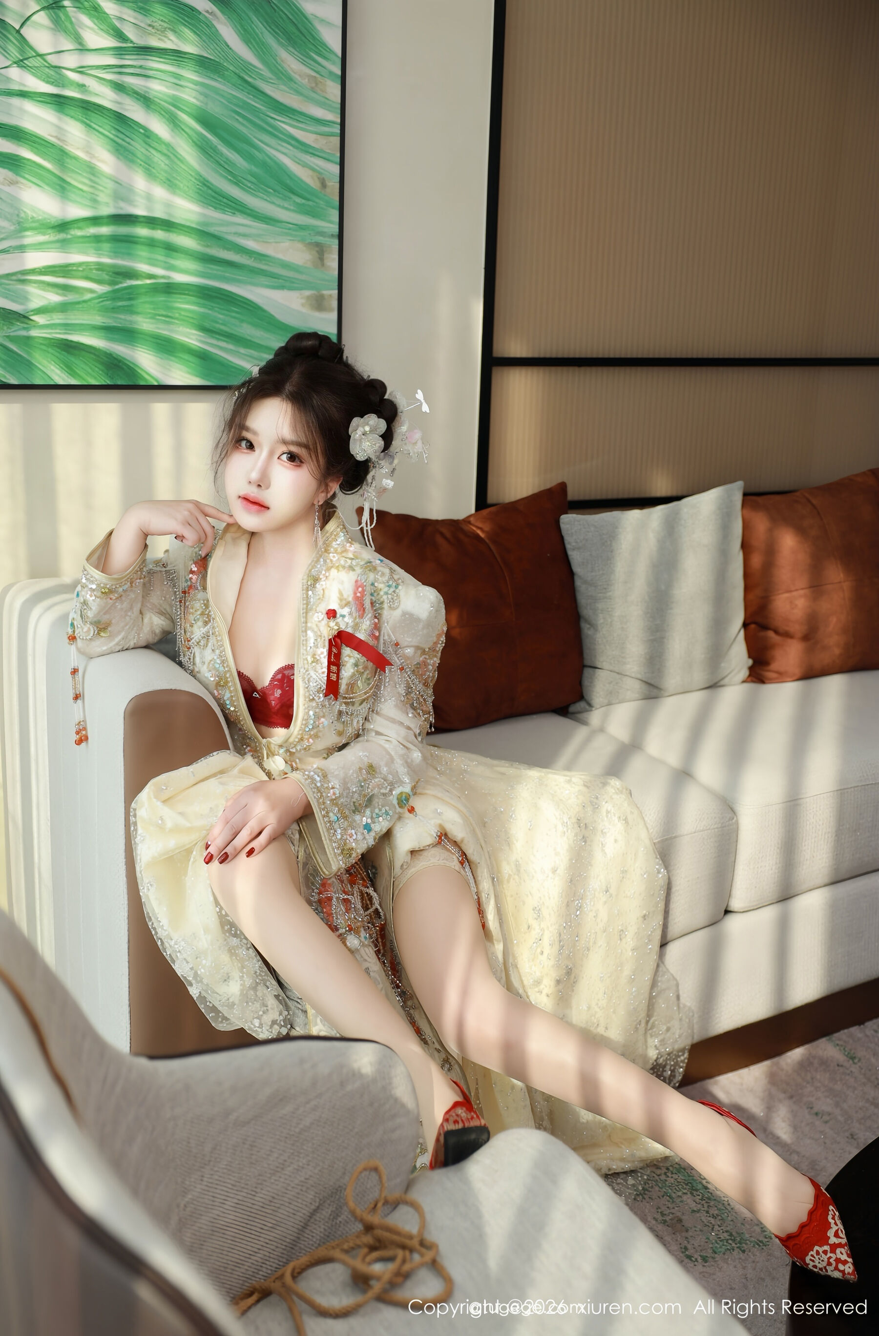  秀人网 小薯条nienie Vol.11220[56P]