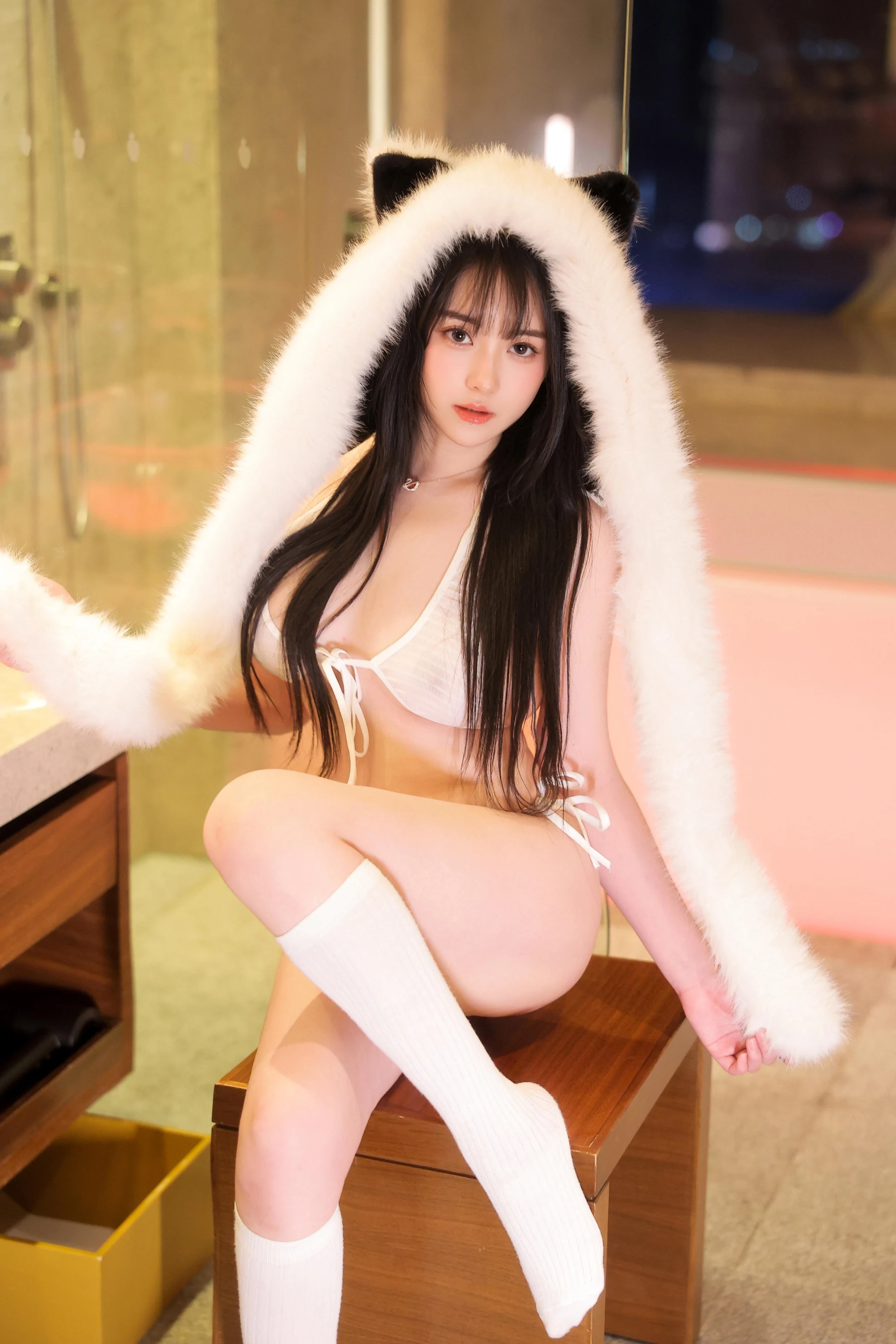 XiuRen 内购版 No.10302 软情 白色小猫咪 第3张 XiuRen 内购版 No.10302 软情 白色小猫咪 第3张