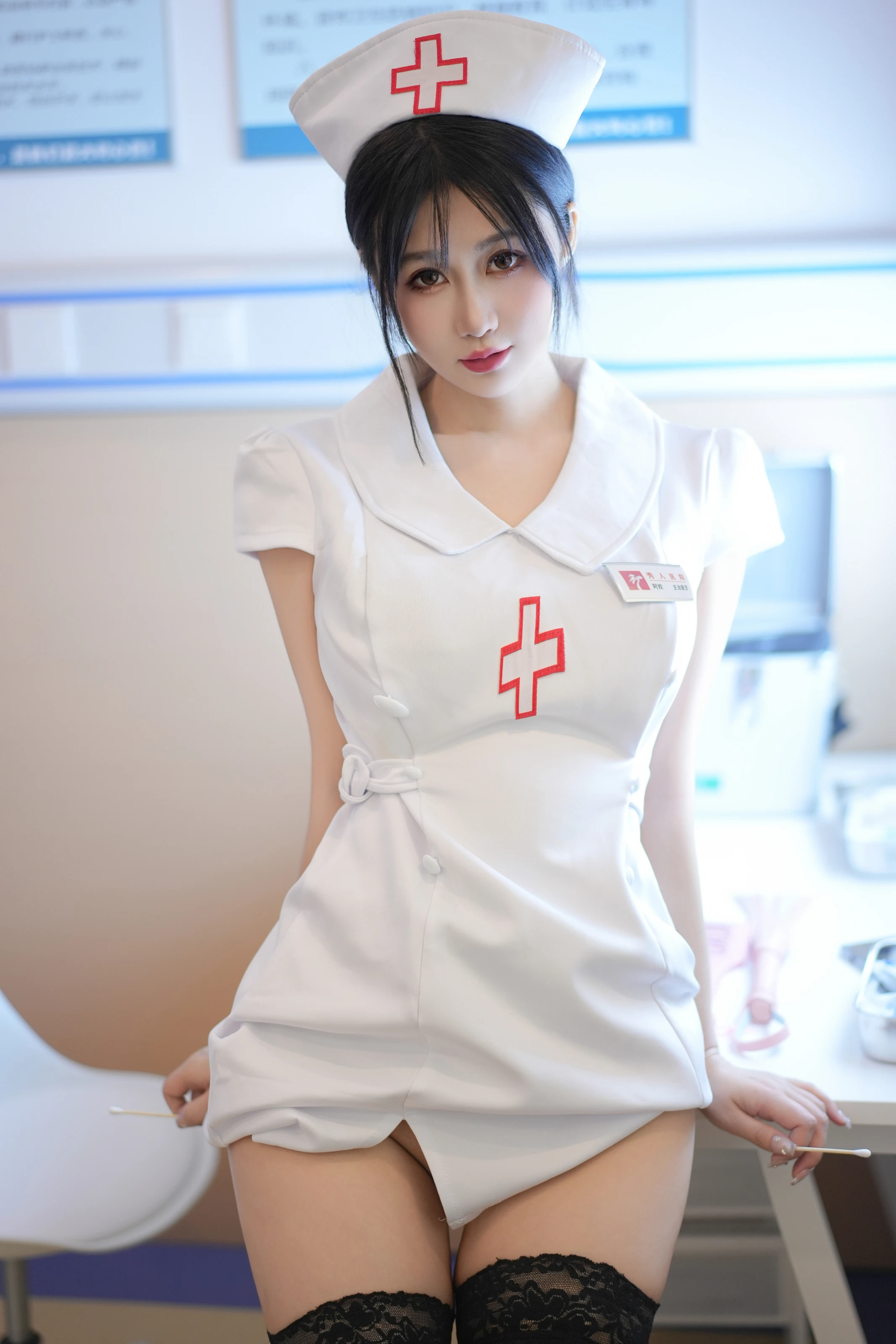 XiuRen 内购版 No.8512 laura阿姣 VIP医护病房 第2张 XiuRen 内购版 No.8512 laura阿姣 VIP医护病房 第2张
