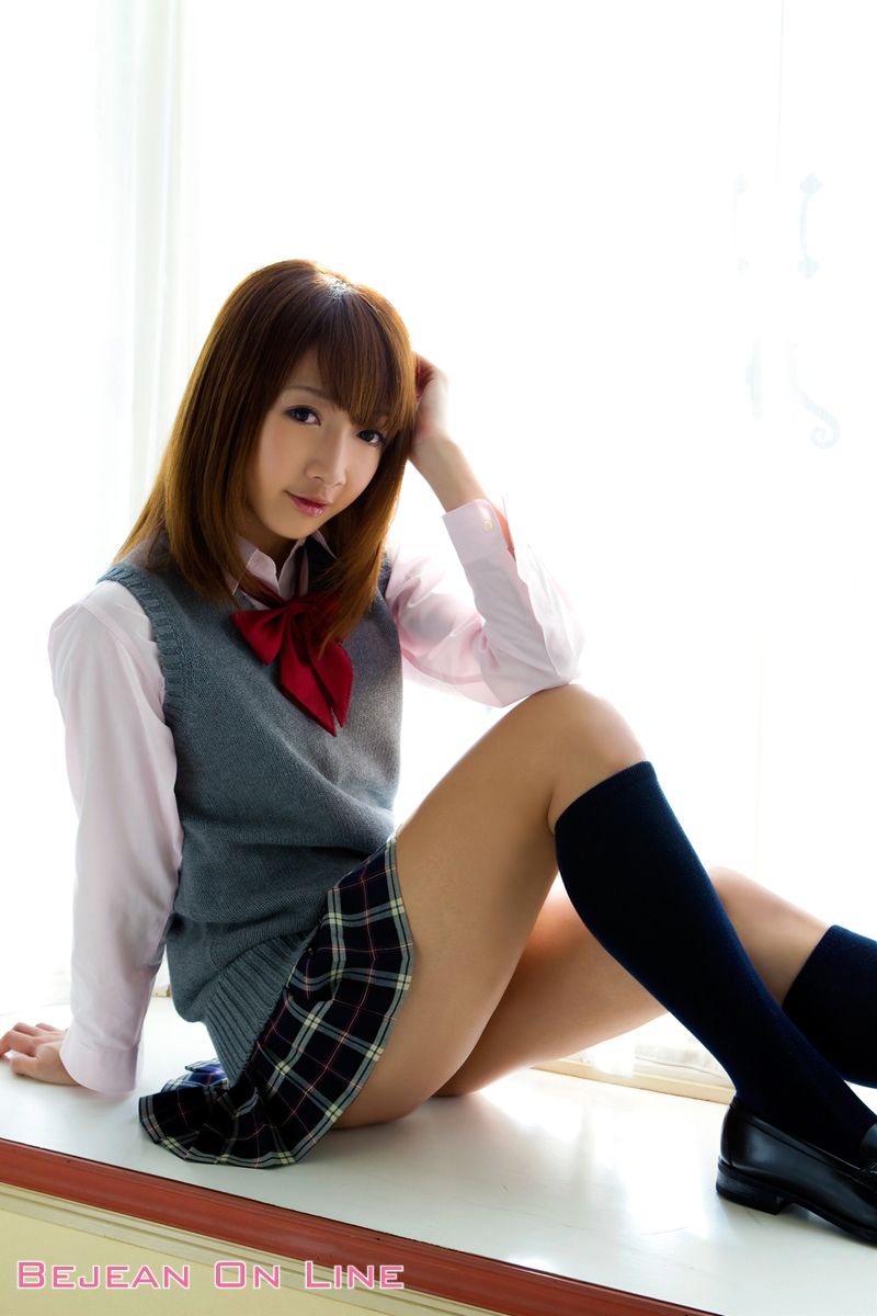 [Bejean On Line美女] 2012.03 真彩 Maaya Bejean On Line[40P]
