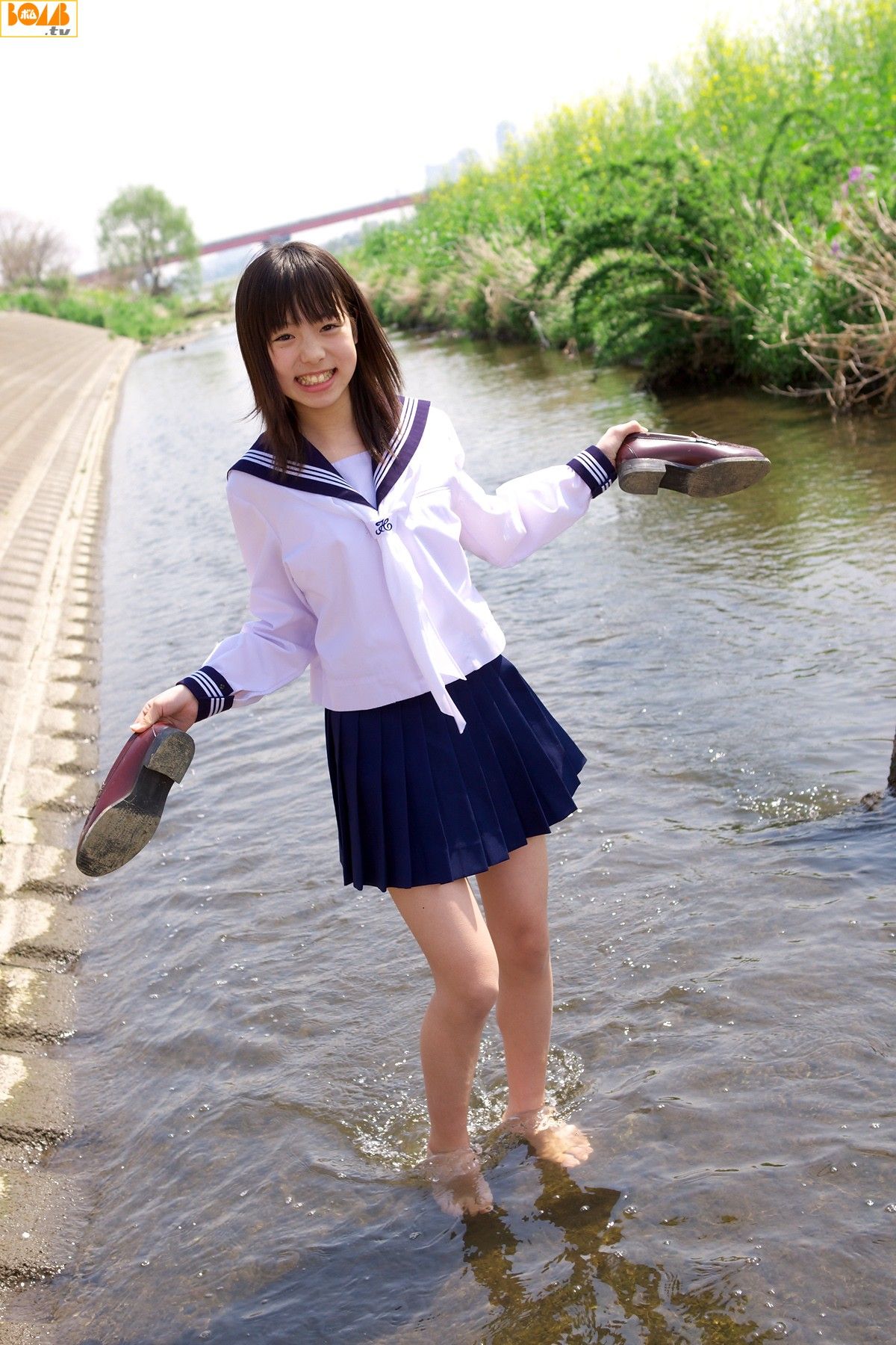 [Bomb.tv套图] Nanako Niimi 新実菜々子 日本性感美人[30P]