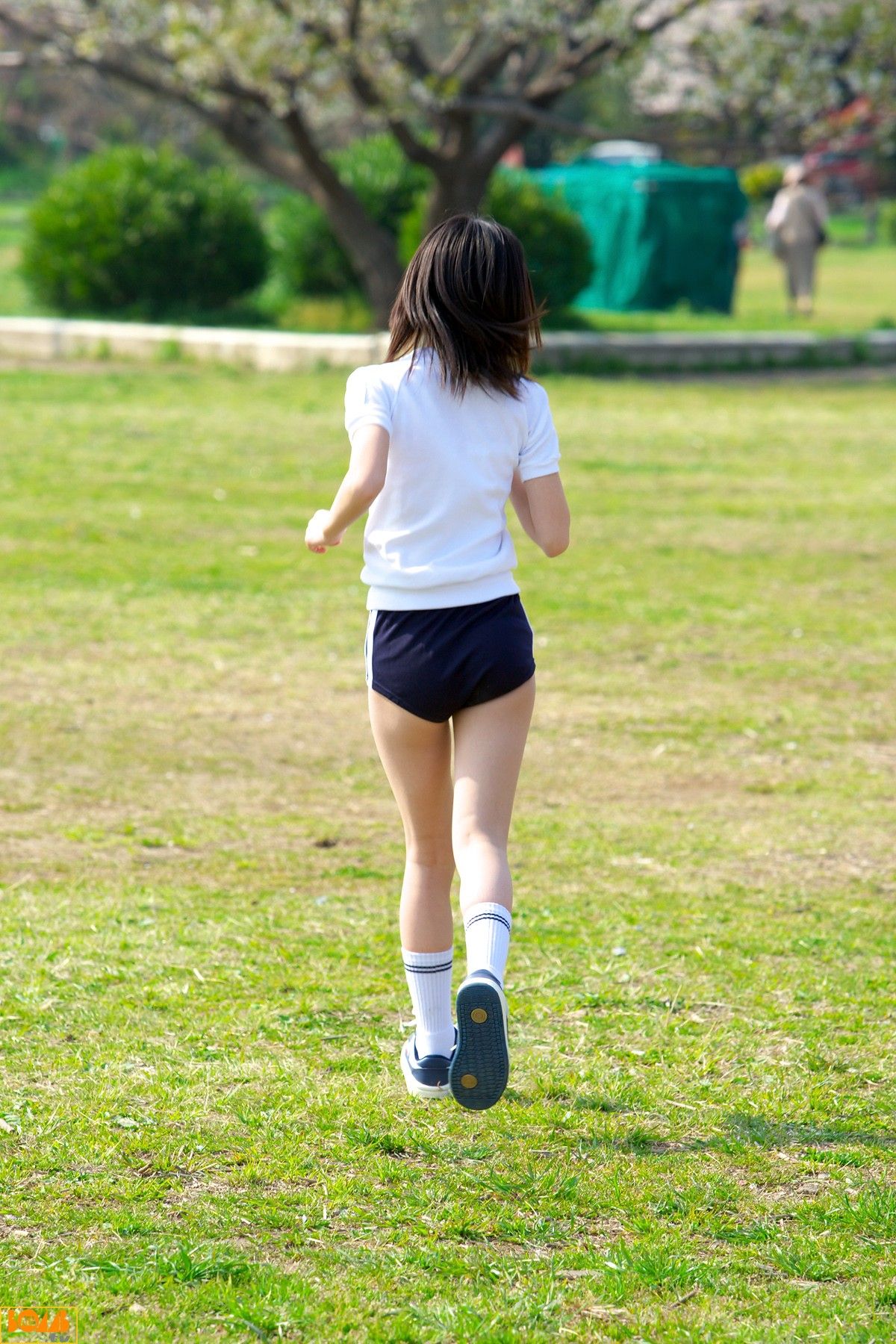 [Bomb.tv套图] Nanako Niimi 新実菜々子 日本高清套图[36P]