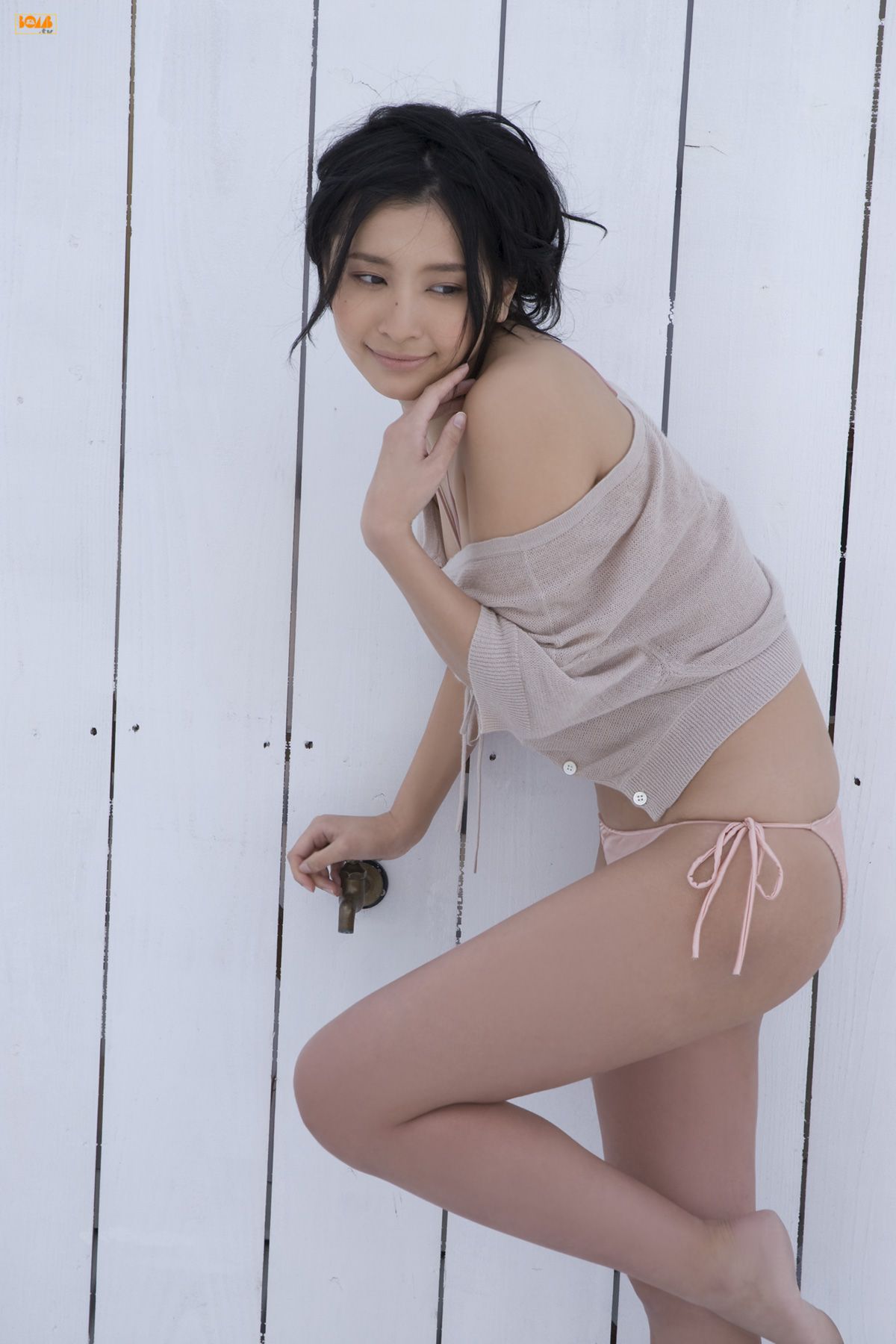 [Bomb.tv套图] 山崎真実 套图 Mami Yamasaki 日本美女写真套图0