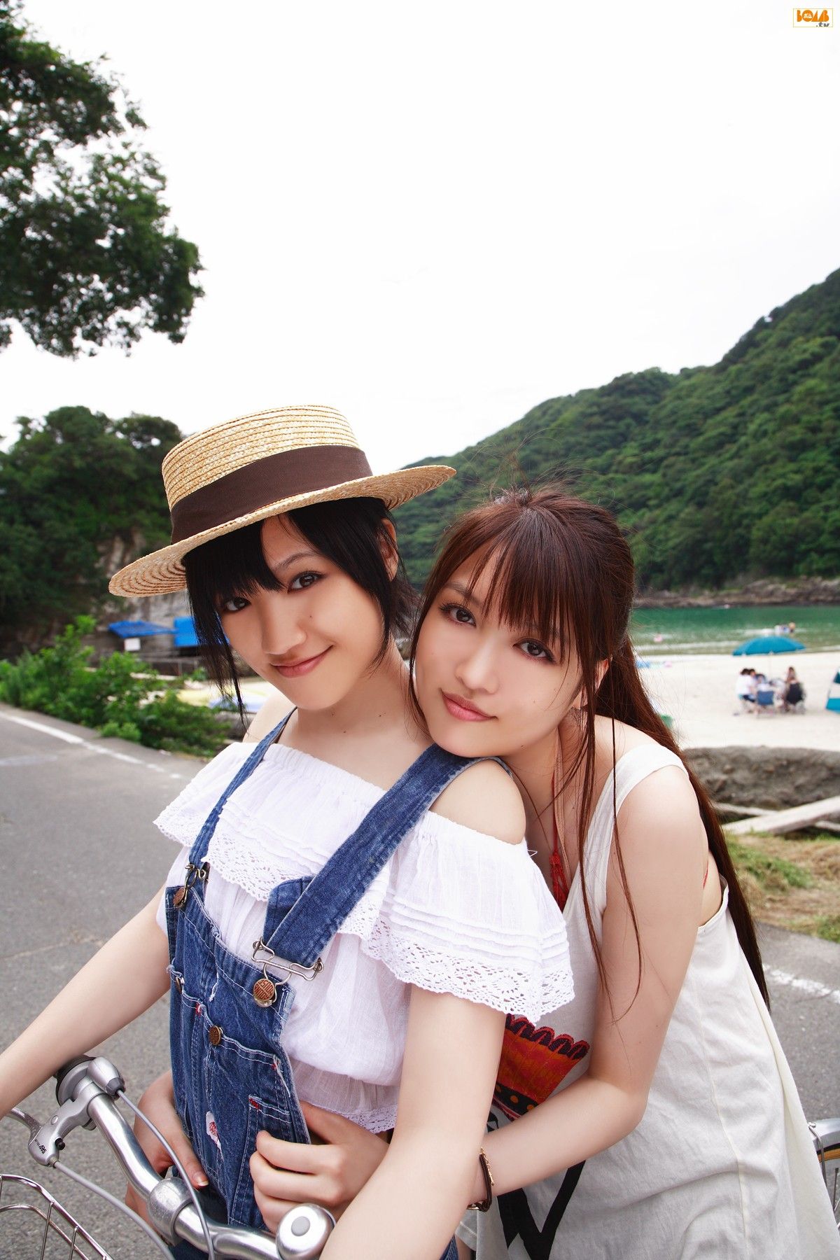 [Bomb.tv套图] 2009.11 The Miura Sisters0