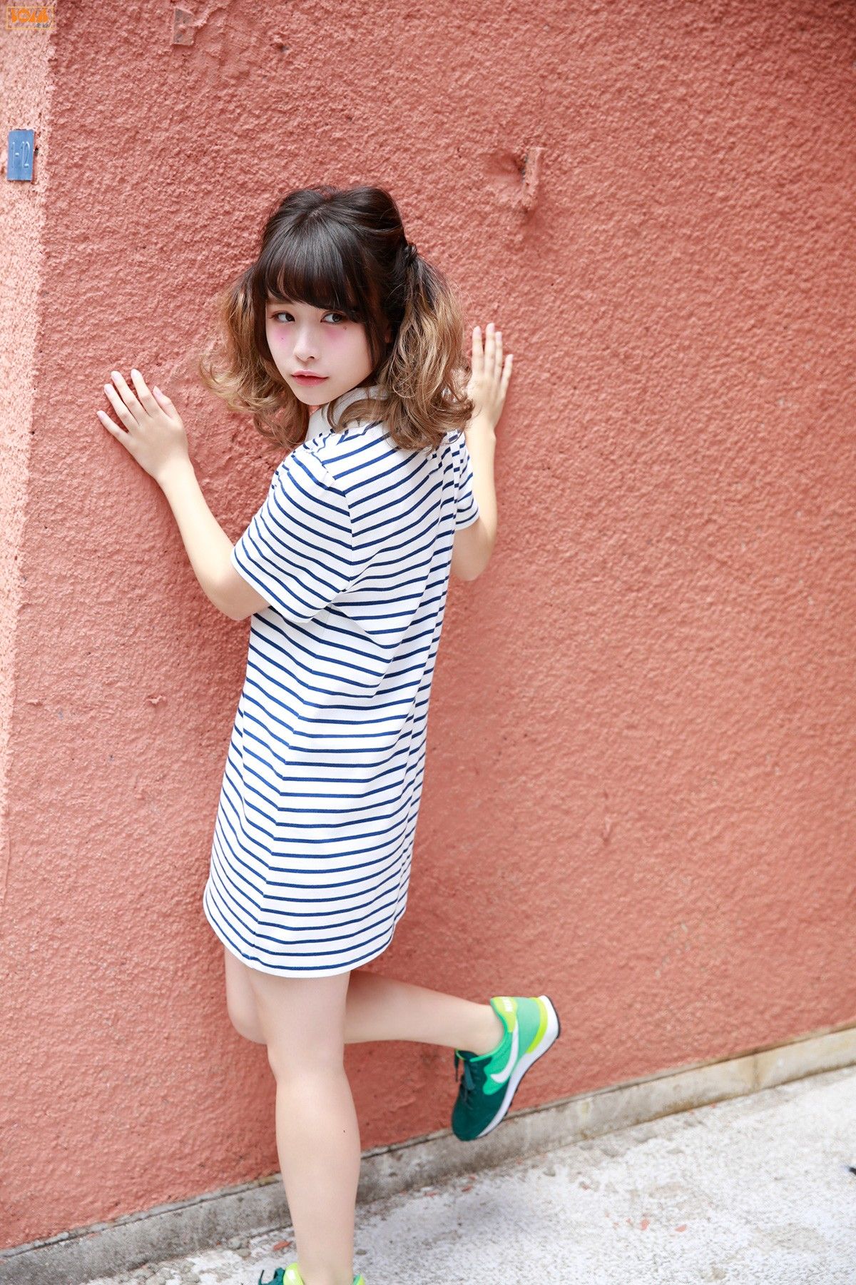 [Bomb.tv套图] 2015年10月号 GRAVURE Channel  增井みお & lyrical school3