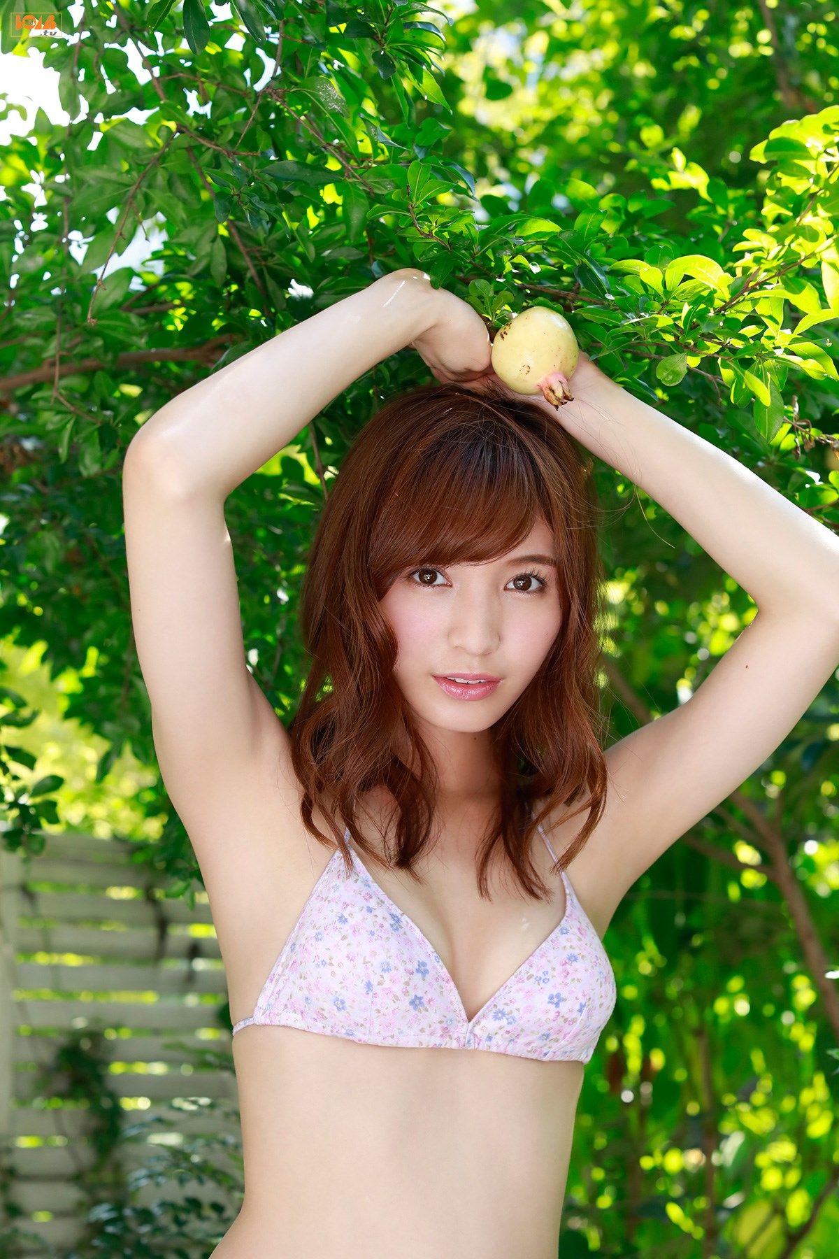 [Bomb.tv套图] 2017.10 HONOKA 穂花 ほのか[57P]