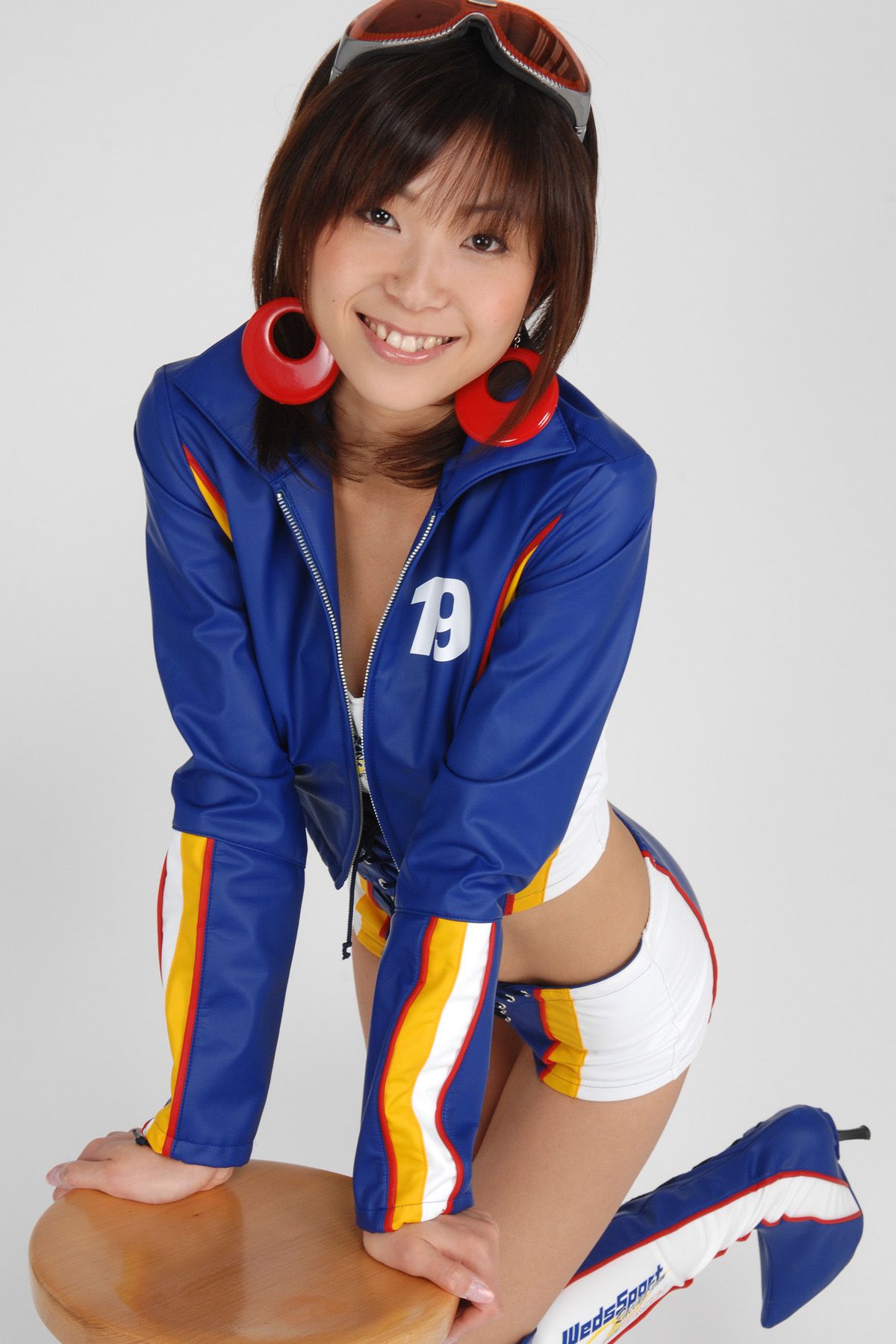 [BWH日本美女] 2008.10.20 HRQ0085 夏コスチューム特集 2008 パート1[120P]