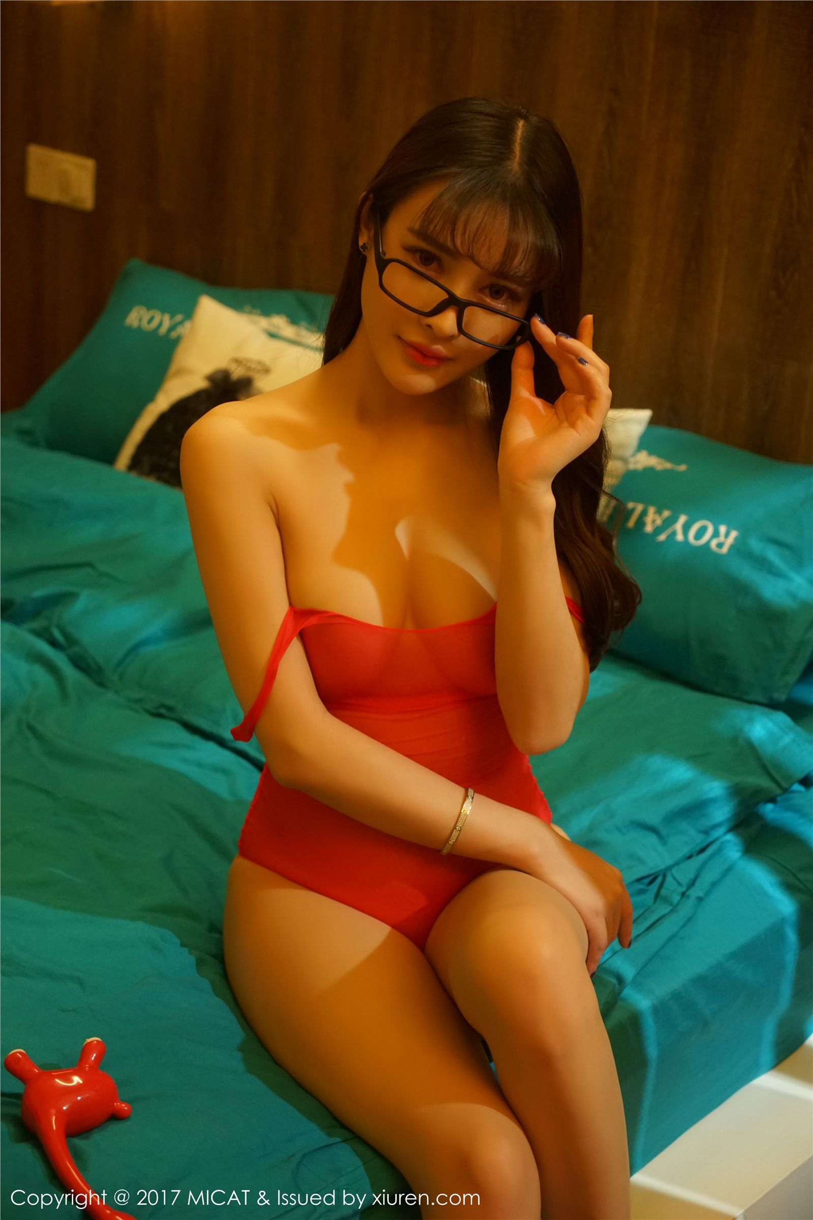 [MICAT套图] 2017.06.15 Vol.010 雪瑞Lisa[53P]