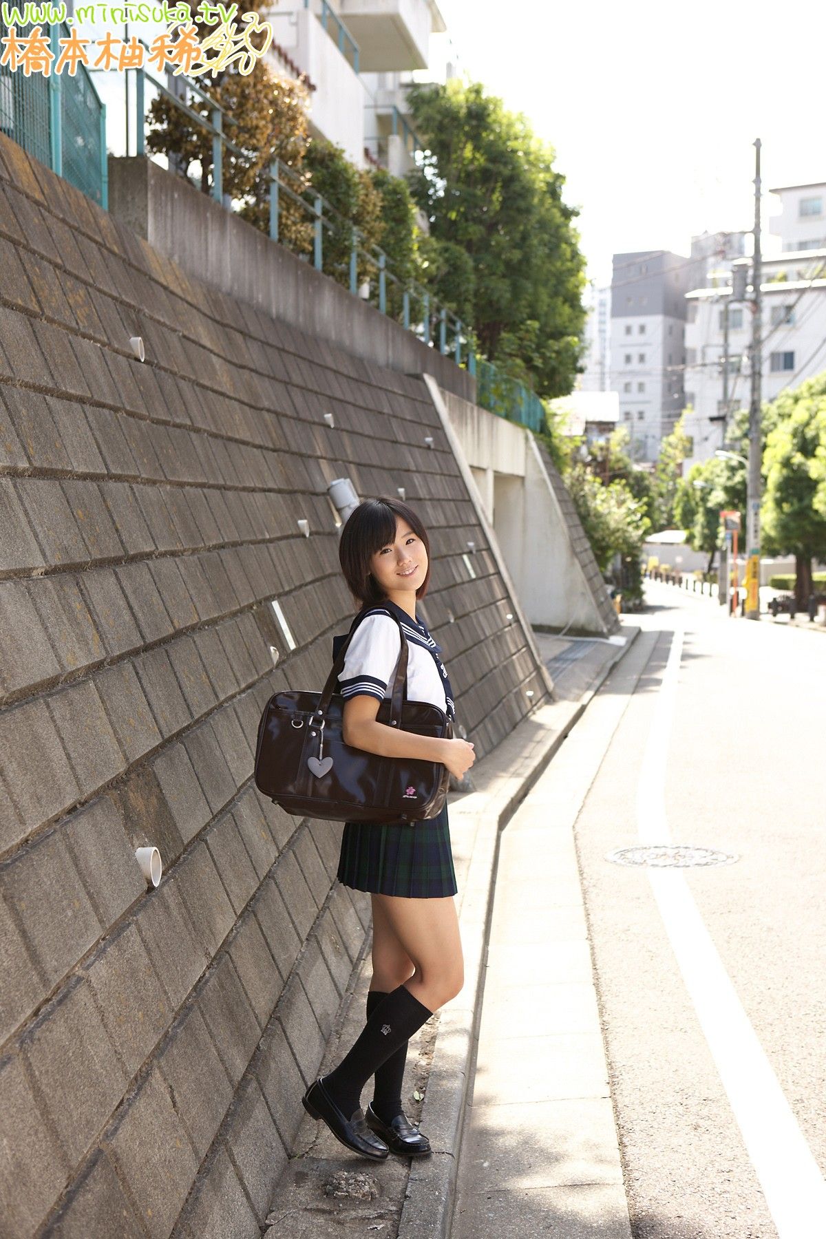[Minisuka写真] 现役女子高生  橋本柚稀 制服ギャラリ (1)0