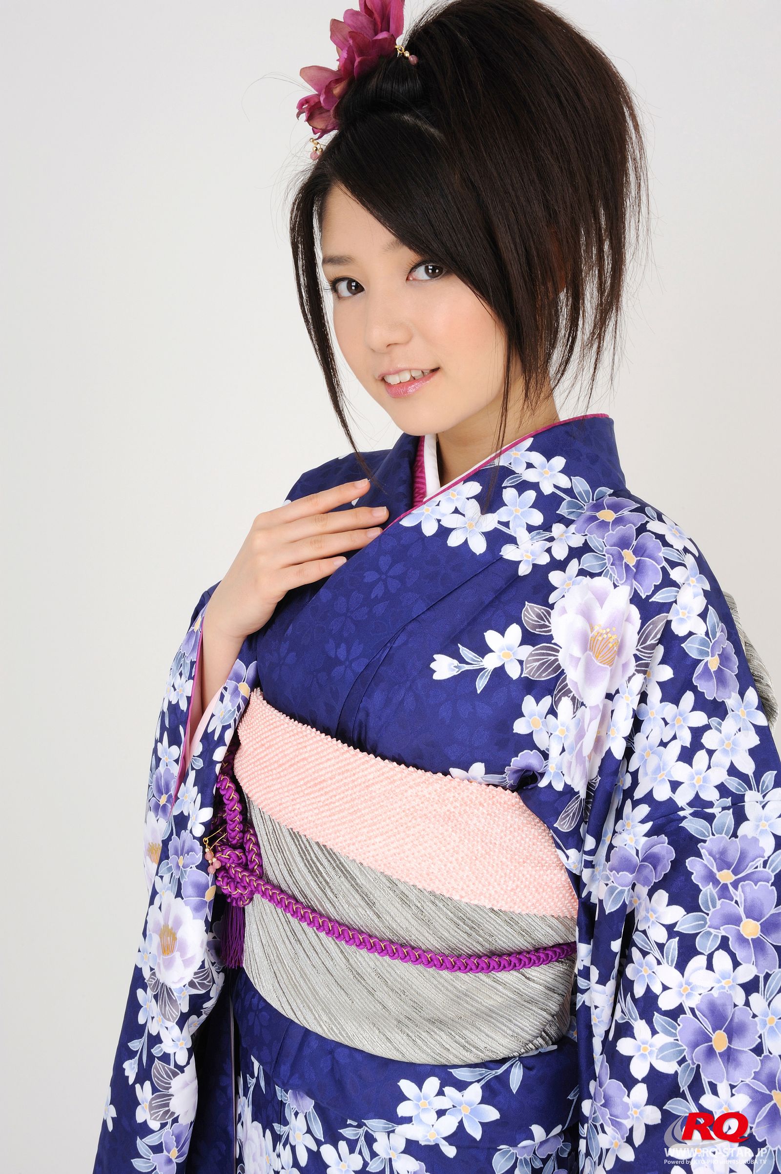 [RQ-STAR美女] NO.0068 Hitomi Furusaki 古崎瞳 謹賀新年 Kimono - Happy New Year1